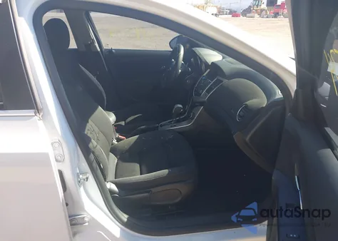 2016 Chevrolet Cruze Limited 1Lt Auto z USA, uszkodzony, nr VIN 1G1PE5SB5G7106451